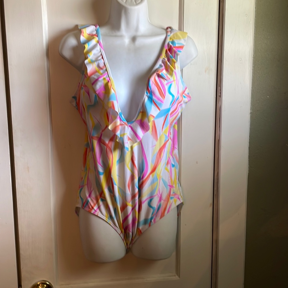 Double V ruffle neck one piece swimsuit